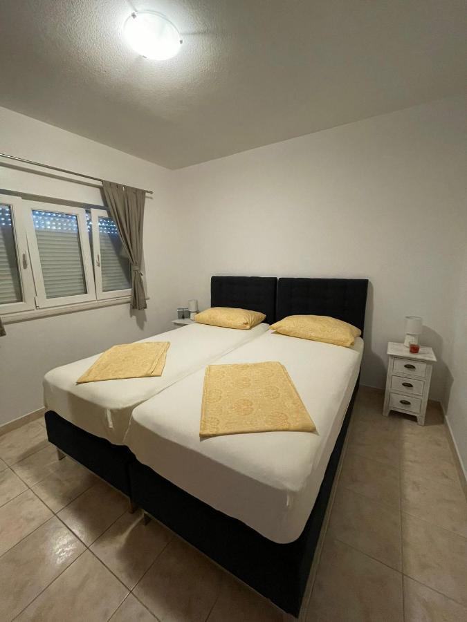 Apartments Mavarcica Trogir Eksteriør billede